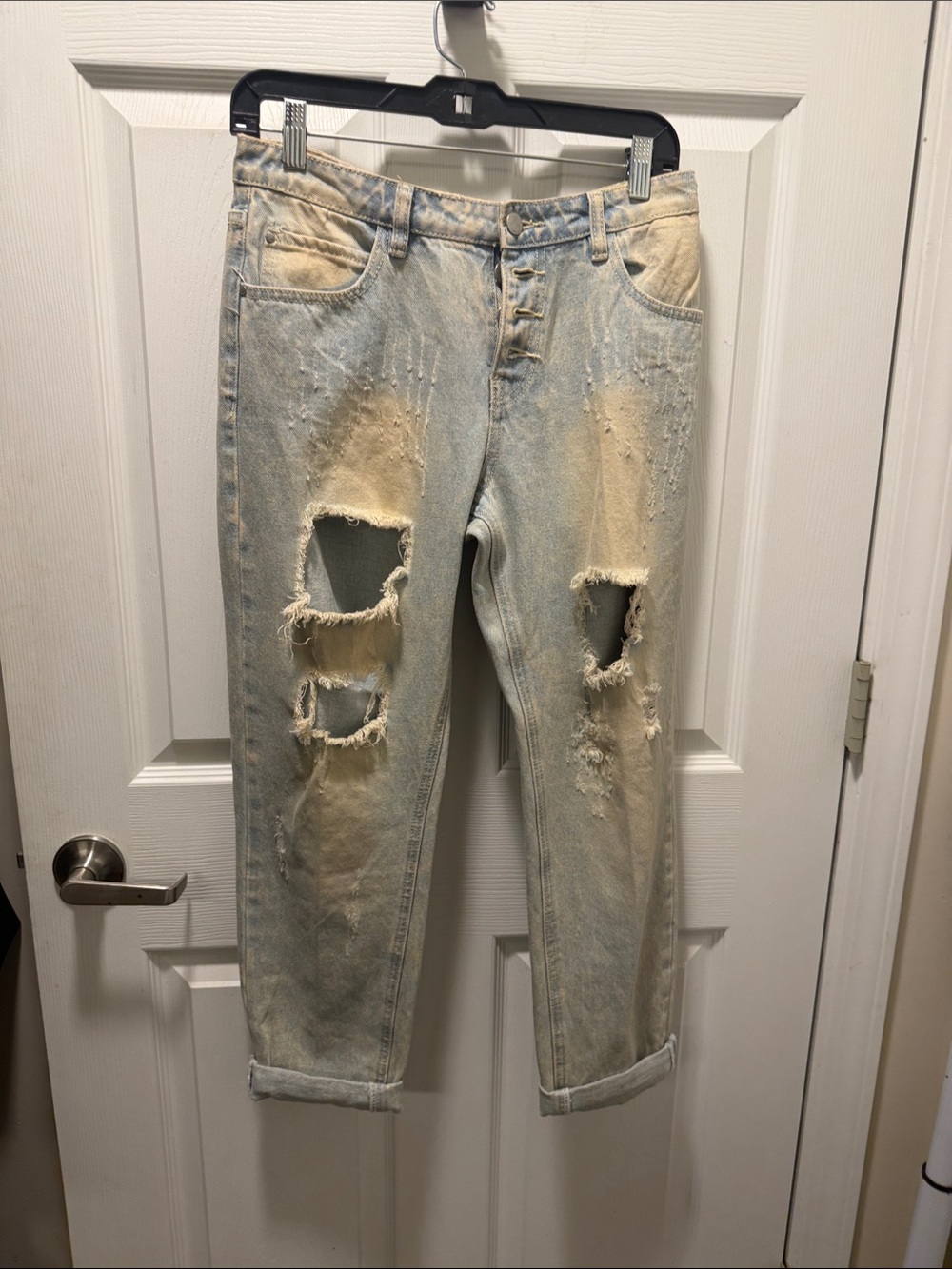 refuge Light Wash Distressed Skinny Jeans